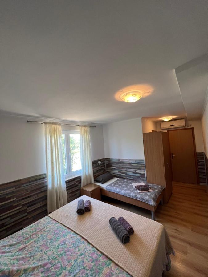 Casa Dela - Medjugorje Bed & Breakfast Exterior photo